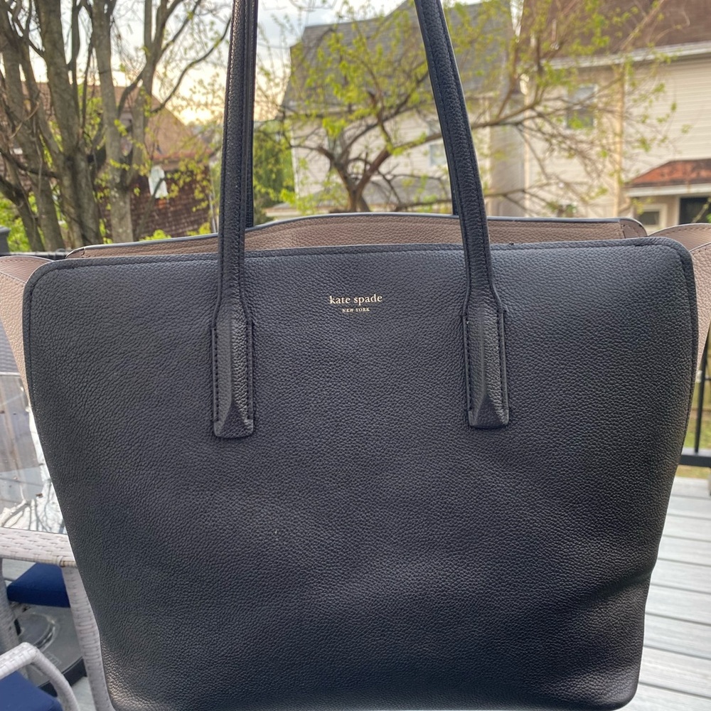 Kate Spade tote- black and light tan - Picture 10 of 16